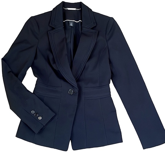 White House Black Market Jackets & Blazers - White House Black Market Fitted Black Blazer Size 0 (XS/S)